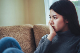 「男を産まなかったお前が悪い」娘を傷つけ、妻を支配するモラハラ夫。経済的DVの裏にある“家族を支配する心理”とは