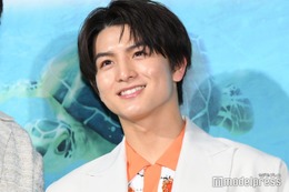 超特急ハル「ビリスク」山田涼介との密着ショット公開「先生と一緒に写真撮れました」再会に喜びつづる 画像