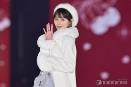 乃木坂46遠藤さくら、王道ガーリーコーデに歓声 清楚な微笑みに釘付け【ガルアワ2025AW】 画像