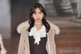 AKB48小栗有以、美ボディライン際立つニットワンピ姿 上品コーデに釘付け【ガルアワ2025AW】 画像