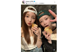 板野友美、重盛さと美との仲良し2SHOTに反響「永久保存版」「推しと推しのコラボ」