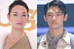 冨永愛「また大きくなった？」長男・冨永章胤との背比べショット「親子揃ってスタイル良すぎ」「絵になる」と話題に 画像