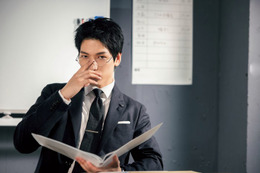 JO1金城碧海、スーツ姿で“年下ビジネスマン”熱演 仕事論・今後の目標について語る 画像