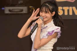 乃木坂46奥田いろは、素肌際立つ海賊風コスプレ姿「スタイル良すぎ」「センス抜群」の声 画像