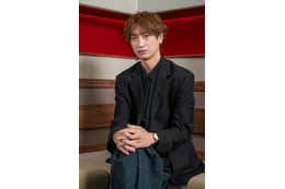 キスマイ宮田俊哉、デビュー小説「境界のメロディ」TVアニメ化決定 伊東健人・Snow Man佐久間大介らCVキャスト解禁【コメント】