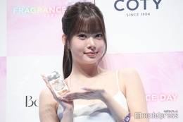 LE SSERAFIMウンチェ、ミニワンピで美脚披露 “愛されマンネ”が東京ドーム公演に意気込み【FRAGRANCE DAY 2025】