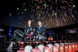 【King ＆ Princeとうちあげ花火2025】“今まで一緒に頑張ってきた”ファンと見る13,000発の花火 back number「ヒロイン」カバー・新曲初OAも