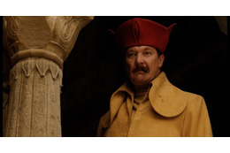 爆弾の達人ルイジ、危険で魅力的なキャラクター『落下の王国』本編映像 画像