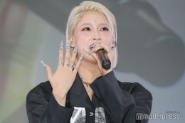 HANA・MOMOKA、4.5時間かけた勝負ネイル披露「いつもよりもちょっと」【ネイルオブザイヤー2025】 画像