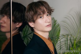 Kis-My-Ft2宮田俊哉「両方100％で」作家活動の基盤にあるアイドルとしての姿 ロンドン視察が生んだインスピレーションとは【「境界のメロディ２」インタビュー】 画像