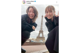 大原優乃、仲良しの福原遥とパシャリ！パリ旅行の思い出SHOTに反響「可愛いの大渋滞」「尊い」