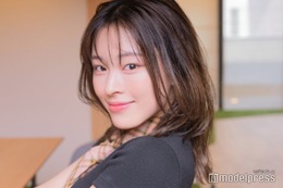 朝倉未来発掘の美女・美月、娘とのディズニーショット公開「すくすく育ってる」「ママの表情素敵」と反響 画像