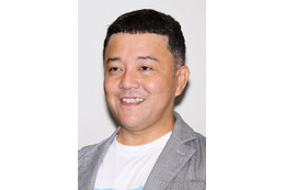 人気芸人、レクサスから乗り換えたレアな新車披露「かっこいい」「盗難に気をつけて」と反響 画像