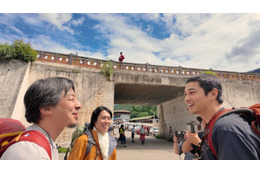 東出昌大、“激変ビジュ”でサプライズ登場「存在感ありすぎ」「画になる」と反響続々 画像