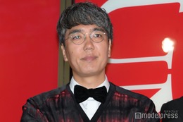 おぎやはぎ小木博明、妻＆義母・森山良子と3ショットに反響「仲良しなのが伝わる」「奥様可愛くてお洒落」 画像