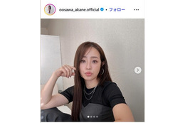 大沢あかね、ノースリーブ姿で雰囲気ガラリ「透明感すごい」「輝いてる」の声 画像