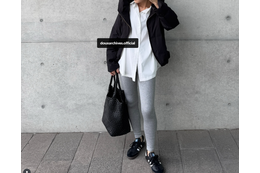 大人の黒ダウン。 スポーティなのに上品に見える着こなしの極意 【40代の毎日コーデ】