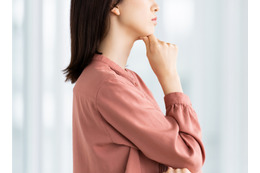 覚えておいて、認知症が進行している証拠です！「同じ話を繰り返す」「常に探しものをしている」に続いて出る「とりわけやっかいな症状」とは？【2025年度ベスト記事セレクション】 画像