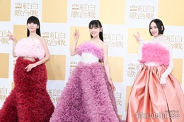 【紅白リハ1日目】Perfume“本番で着たかった”豪華ドレスで会見登壇「最後なので」 画像