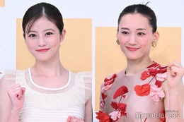 【紅白本番】綾瀬はるか＆今田美桜のオープニング衣装が話題 有吉弘行との“カラー”にも注目集まる「バランス良すぎ」 画像