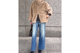 高見えアウターで差がつく。 大人の余裕をまとうフェイクファーコートの取り入れ方 【40代の毎日コーデ】 画像