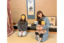 安めぐみ、10歳長女＆1歳次女とパシャリ！恒例の浅草初詣へ「素敵な一年になりますように」