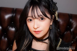 新婚のヘラヘラ三銃士さおりん、ラスベガスでのミニスカ美脚コーデ公開「スタイル良すぎ」「海外の街並みが似合う」の声