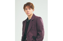 Number_i岸優太、サングラス姿で渋谷センター街降臨「隠せないオーラ」「かっこよすぎて二度見しちゃう」と反響