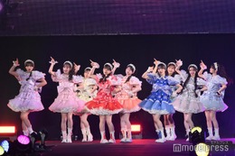 カワラボ新グループ・MORE STAR、コール&レスポンスで会場盛り上げる 堂々初ランウェイも【カワコレTGC】