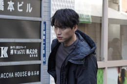 【東京P.D. 警視庁広報2係 第1話あらすじ】今泉（福士蒼汰）“広報課”に配属され困惑 刺殺事件を調査