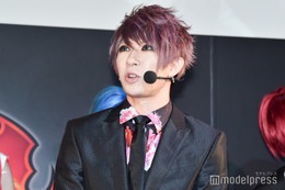 ゴールデンボンバー歌広場淳、右足の前十字靱帯断裂で入院・手術へ「また全力で走り回るためにお医者さまのお力をお借りする」