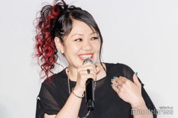 マキシマム ザ ホルモン・ナヲ、俳優・芸人ら同級生集結の新年会ショットに反響「豪華」「皆さん素敵に歳を重ねてる」の声