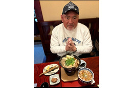 武藤敬司「武藤家＆倖田來未家族と新年会」豪華集合ショット公開「まるでゴッドファーザーファミリーのようだ」