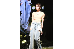 「今日好き」土屋惺来、クロップド丈×サイドカットデニムから美スタイル輝く「脚長すぎ」「見惚れた」と反響【学生ランウェイ】