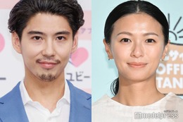 賀来賢人＆榮倉奈々、夫婦ショットで柔らかな笑顔「オーラがすごい」「理想の2人」の声 画像