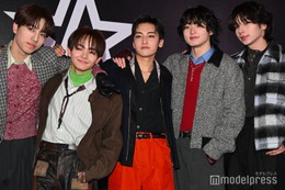 BMSG新星・STARGLOW、デビュー曲「Star Wish」初披露 初ライブ出演の“思い出の地”に5000人集結