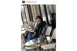 山崎賢人、コートでシックに決めたパリでのオシャレSHOTに反響「激メロ」「めっちゃかっこいい！」