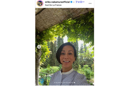 中村江里子アナ「贅沢簡単ディナー」自宅キッチンで食事する夫婦ショット公開「おしゃれ」「センスが素敵」の声