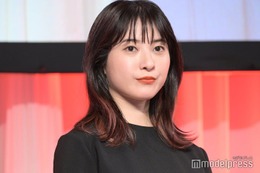 吉高由里子、人気女優のファンイベントに参加＆やりとり公開に反響相次ぐ「美女同士の友情胸熱」「2人の会話尊い」 画像