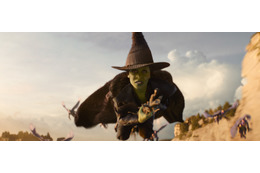 シンシア・エリヴォ“エルファバ”の魂の叫び『ウィキッド 永遠の約束』本編歌唱映像