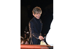 木村拓哉、自身発案のサプライズ敢行で“神対応” 男性キャストが客席降臨で会場騒然【教場】 画像