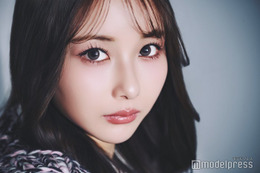 六本木美女の左右で変える“究極のまつ毛レシピ”公開 ハイライトだけで作る立体小顔＆リピ確定の「インディバ」美容法とは【 UNJOUR TOKYO ・さな】 画像