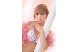 最上もが、ランジェリー姿で美ボディ際立つ「週刊FLASH」表紙登場