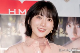 KARA知英、グレーのワントーンコーデでスラリ美脚披露の声「圧巻のスタイル」「綺麗すぎる」