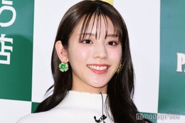 貴島明日香“初出し”夫との結婚式ショット公開「憧れの身長差」「ドレス姿が美しすぎる」と反響