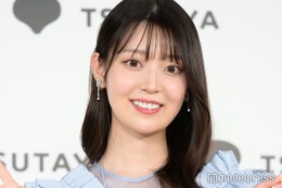 元乃木坂46メンバー、ミニスカ制服姿で美脚披露「可愛すぎ」「ツインテール最高」と絶賛の声 画像