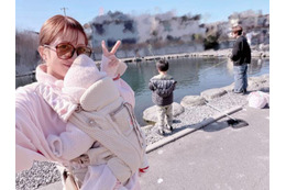 辻希美、三男と次女を連れて釣りへ！忙しい日々送るも家族でリフレッシュ「上手に釣れた」