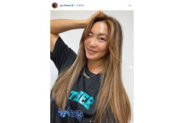 第1子妊娠のカリスマトレーナーAYA「腰周りのサイズがドカンと上がって」2サイズアップのマタニティファッション披露「オシャレ」「かっこいい」の声