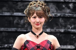 元乃木坂46中村麗乃、美脚際立つミニ丈ドレスに絶賛の声「可愛すぎて息止まる」「透明感がえぐい」 画像