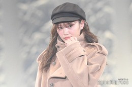 出川ガール・塚本恋乃葉、膝上ミニワンピで美脚スラリ「スタイル抜群」「おばあちゃんの服着こなせるの凄い」と反響 画像